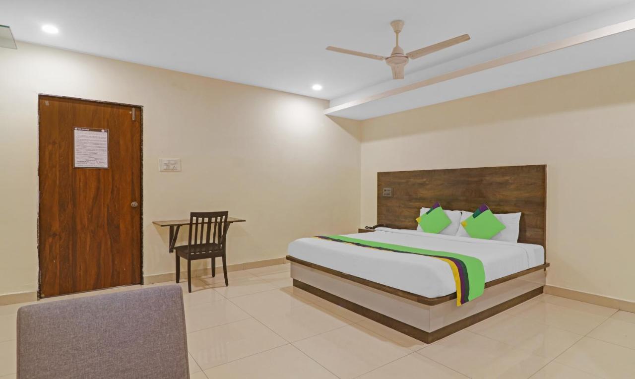 Hotel Treebo Tee Hyderabad Exterior foto